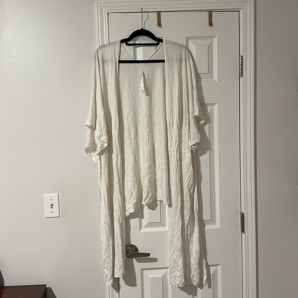 Lululemon Athletica Silk Blend Short Sleeve Wrap Sweater. One Size